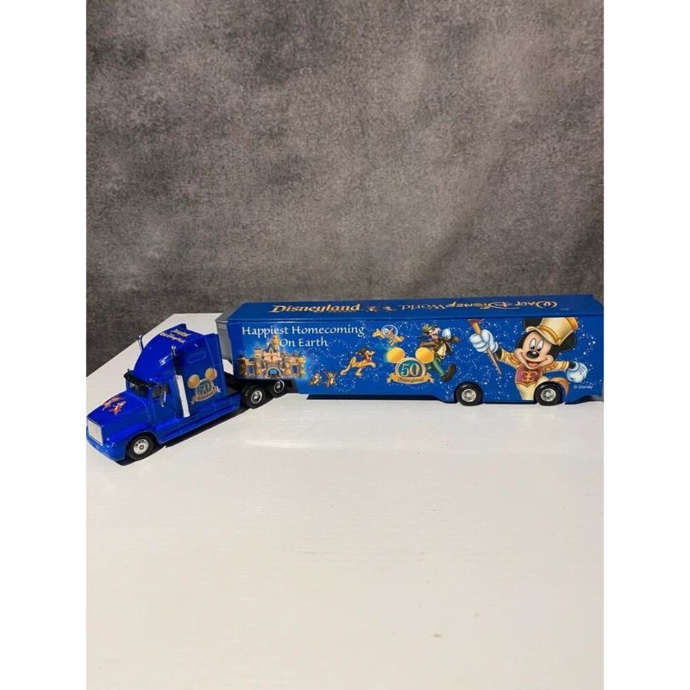 Hot Wheels Disneyland 50th Anniversary Semi Truck Trailer International Eagle